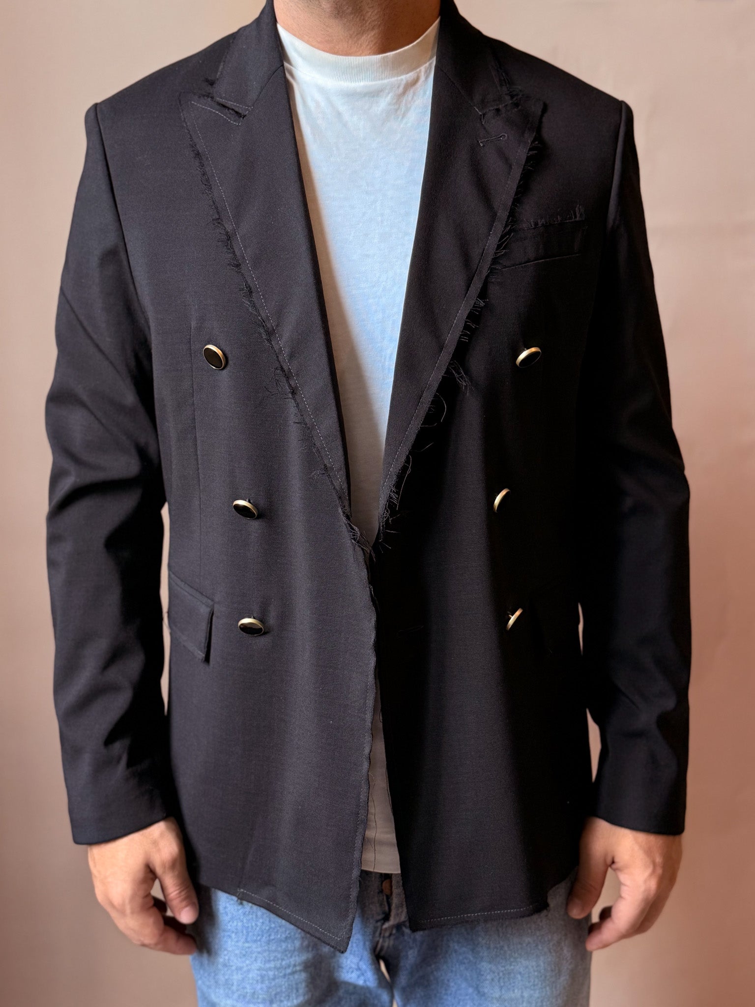 Giacca Doppio Petto Nera Taglio Vivo
